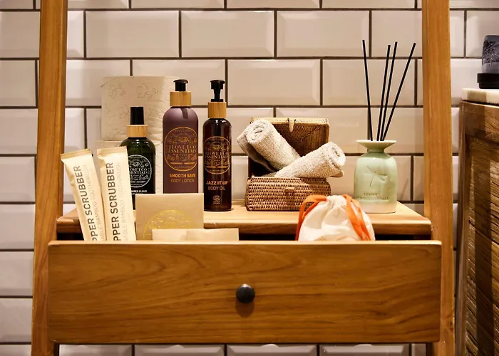 Manon Les Guldsmeden