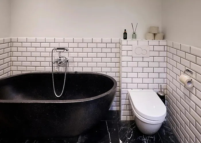 Manon Les Guldsmeden فندق 5*