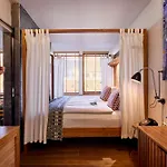 Manon Les Guldsmeden Hotell
