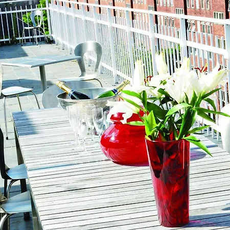 Manon Les Guldsmeden Hotell 5*