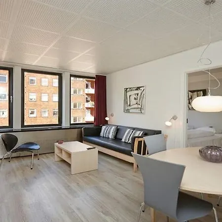 Manon Les Guldsmeden