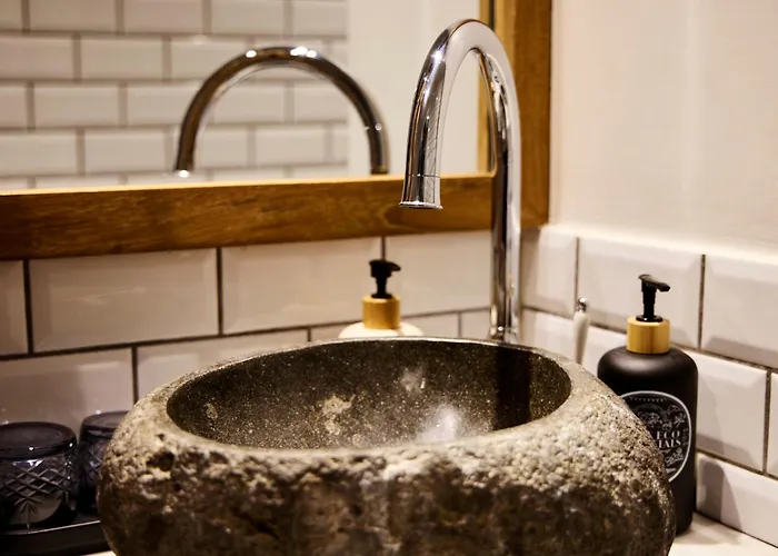 Manon Les Guldsmeden Otel