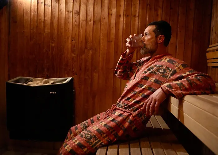 Manon Les Guldsmeden Otel 5*