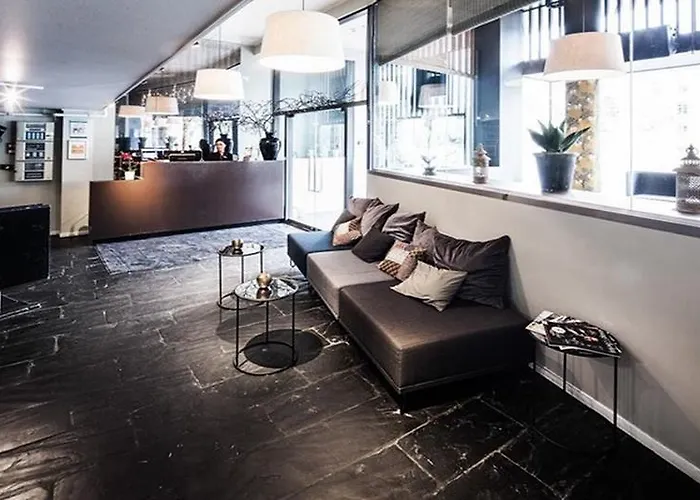 Manon Les Guldsmeden