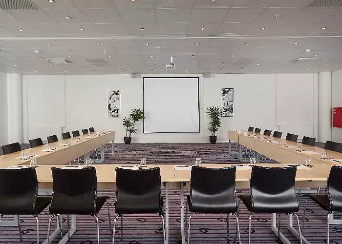 Otel Manon Les Guldsmeden 5*