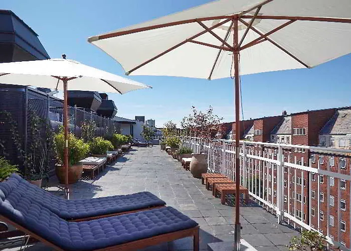 Manon Les Guldsmeden